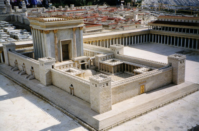 Uno dei segni della Seconda Venuta è un tempio costruito a Gerusalemme. Ma si tratta della nuova Gerusalemme o della vecchia?